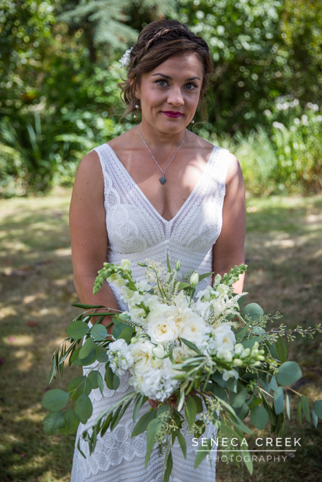 SenecaCreekPhotography.com by Allison Pluda - Kirigin and Nick's Dreamy Backyard Portland, Oregon Wedding